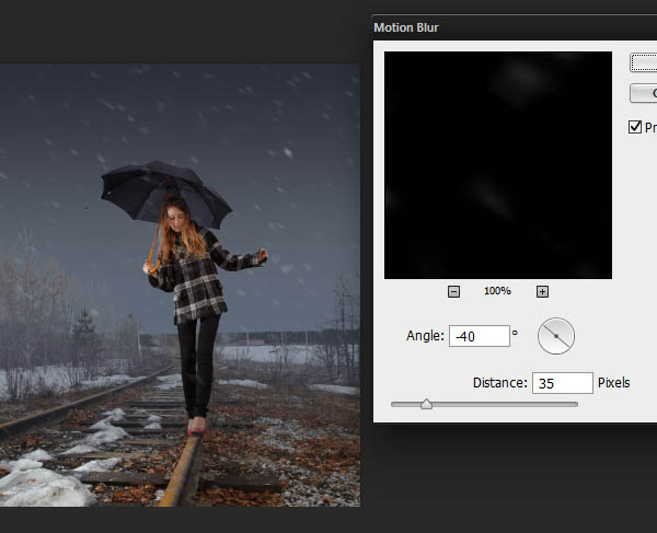 Падающий снег на фото